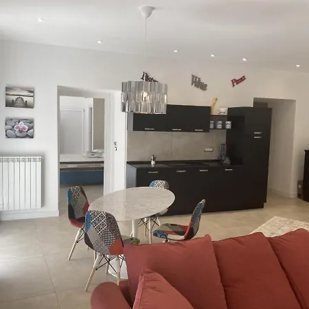 Appartement Napolidays Downtown By Dimorra