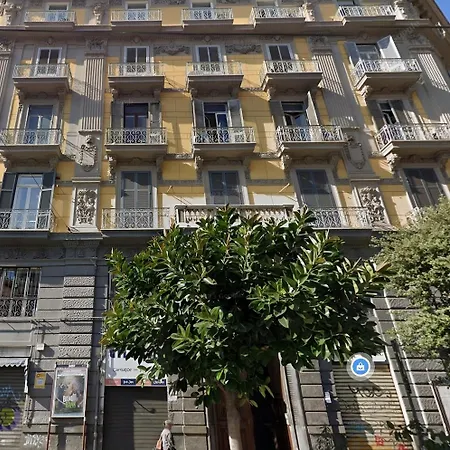 Apartmán Napolidays Downtown By Dimorra